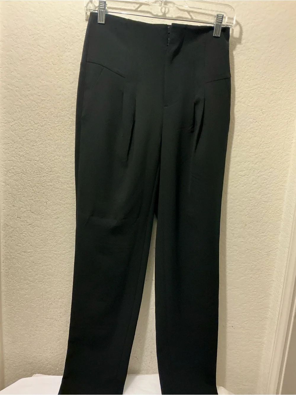 Alice + Olivia Sleek Black High-Waist Trousers size 0